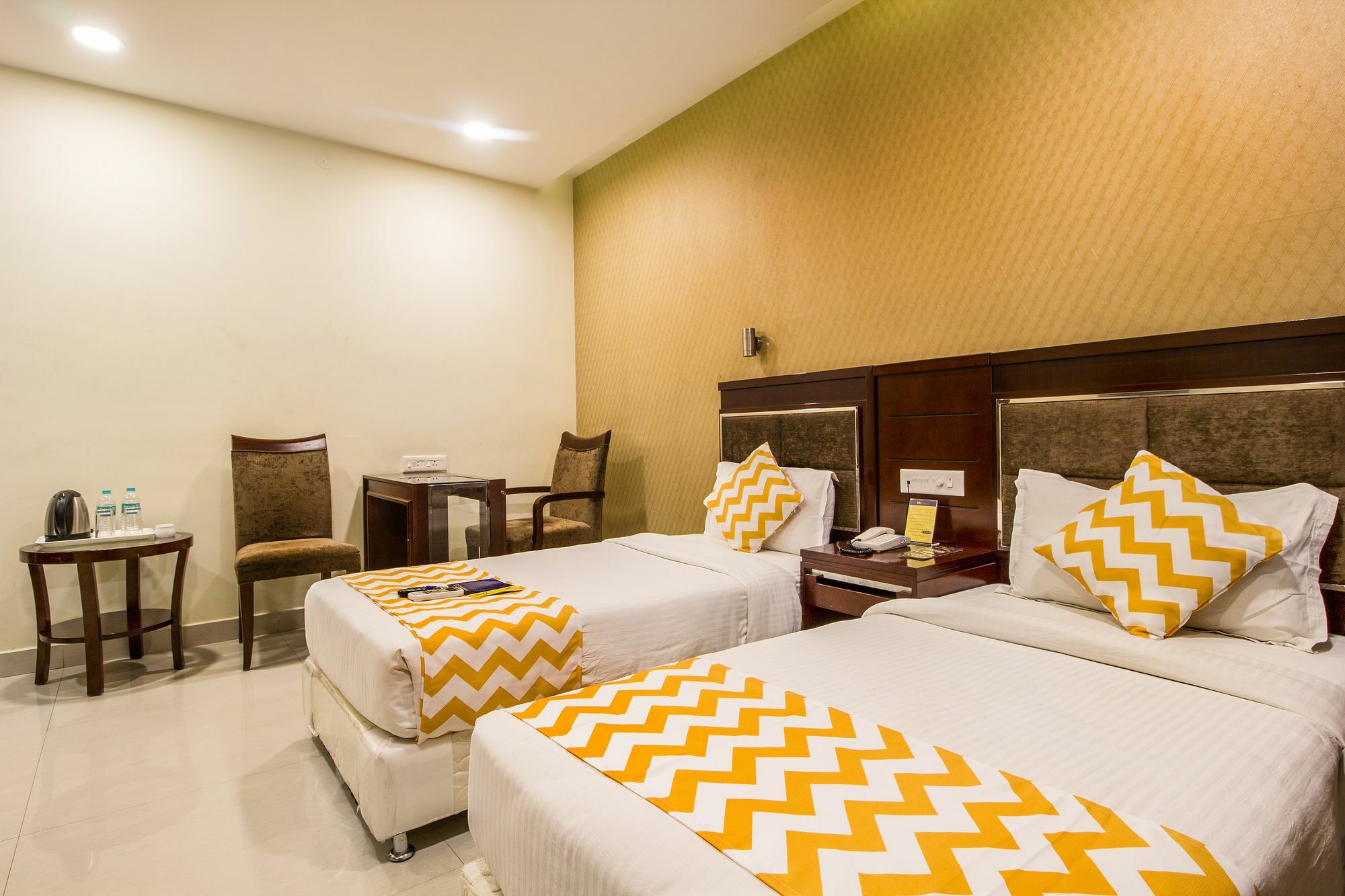 צ'נאי Fabhotel Alreef Residency מראה חיצוני תמונה
