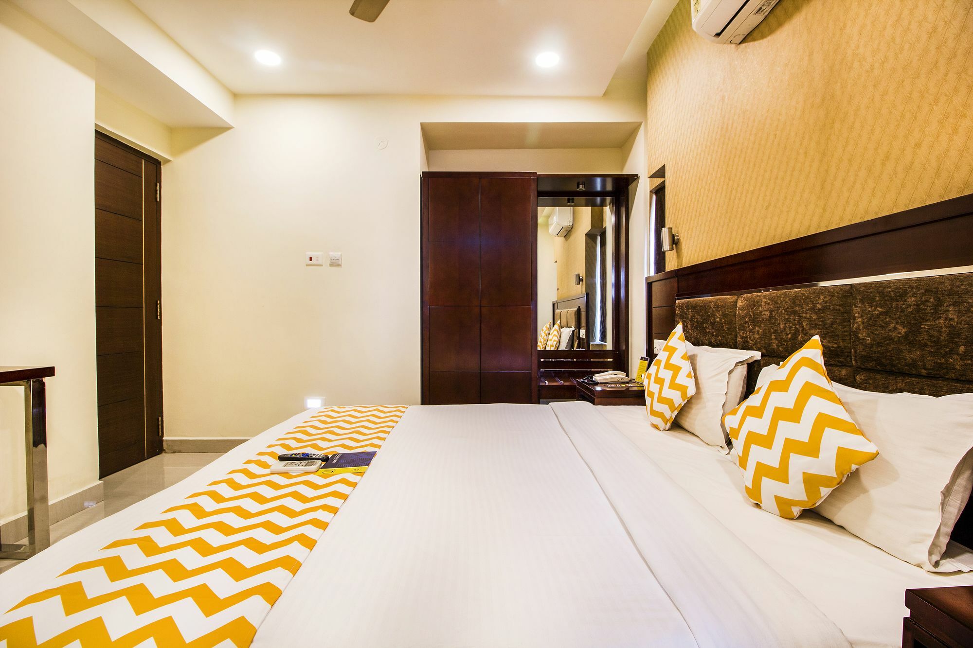 צ'נאי Fabhotel Alreef Residency מראה חיצוני תמונה