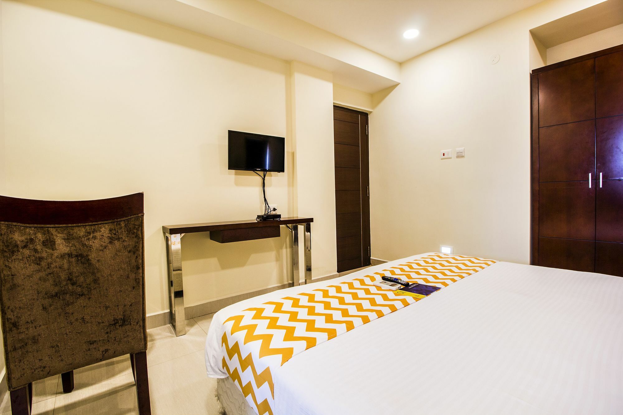 צ'נאי Fabhotel Alreef Residency מראה חיצוני תמונה